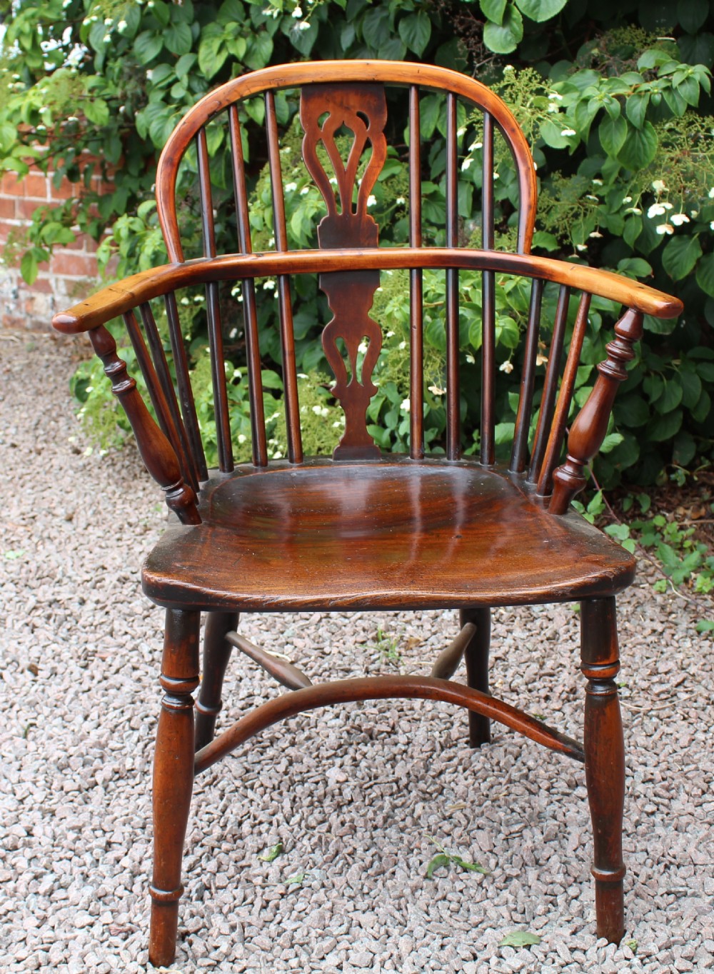 Yew Wood Windsor Chair