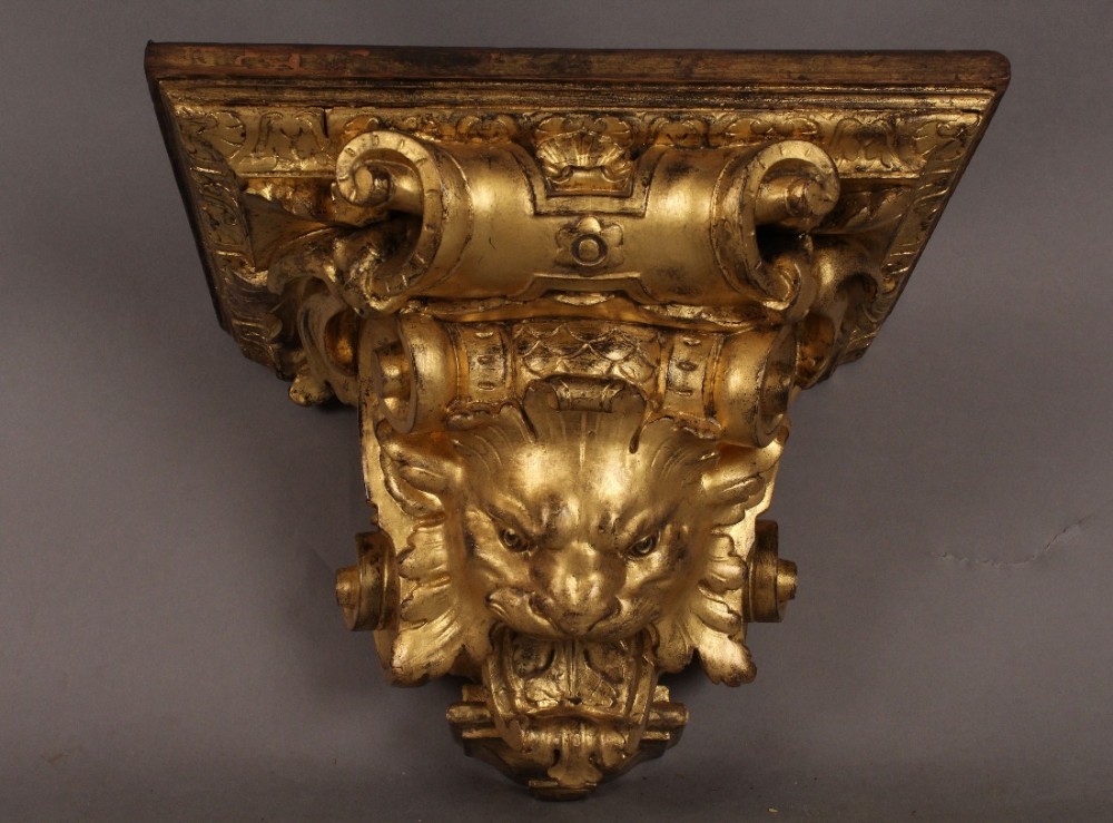 Nineteenth Century Gilt Wall Bracket.
