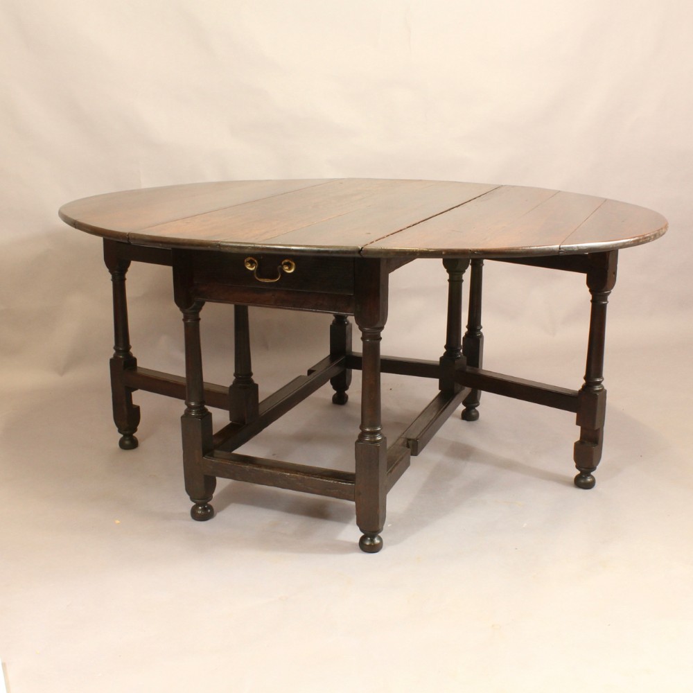 Large, Late Seventeenth Century Oak Gateleg Table.