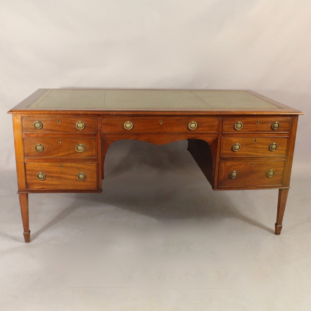 Nineteenth Century Mahogany Pedestal Desk