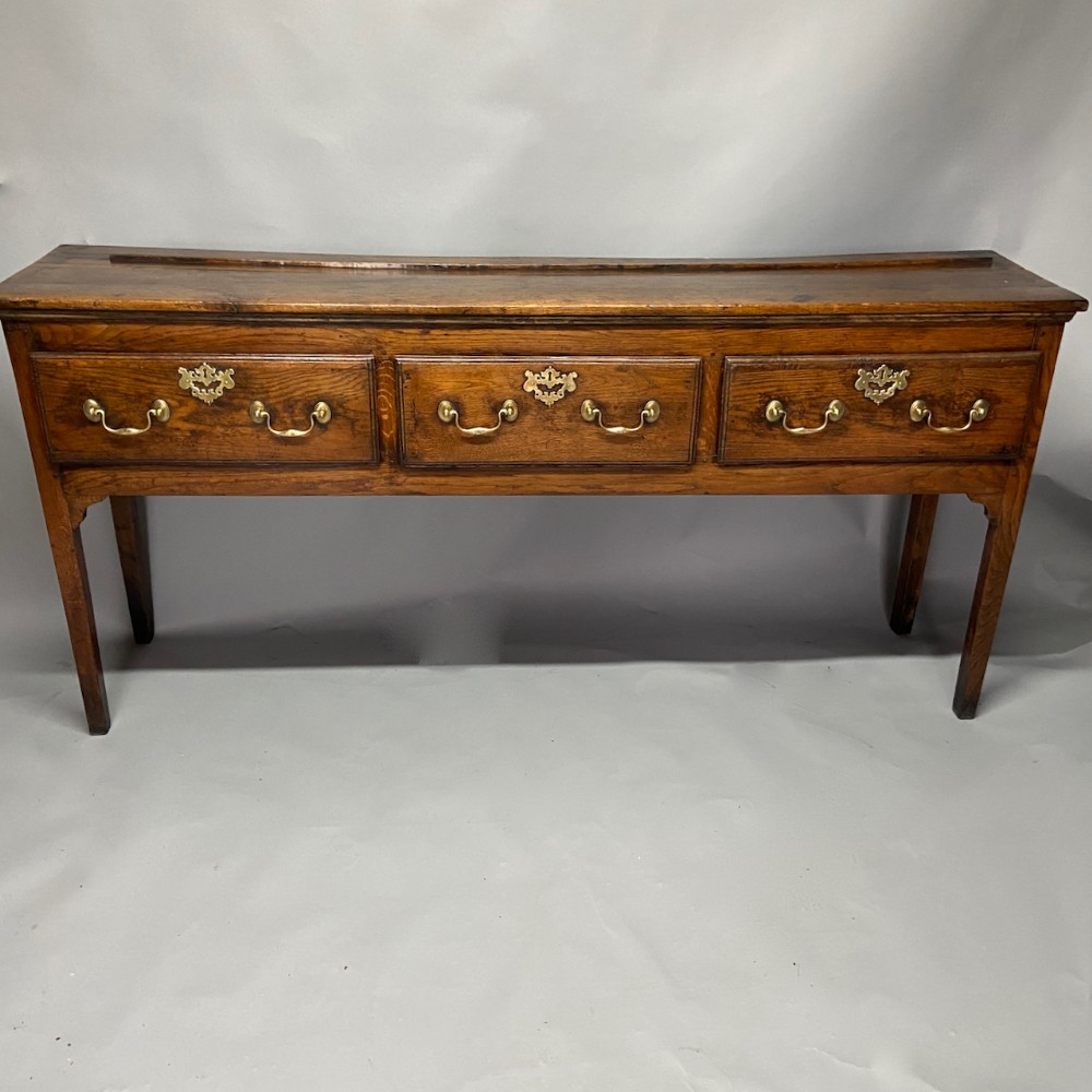 Eighteenth Century Oak Low dresser