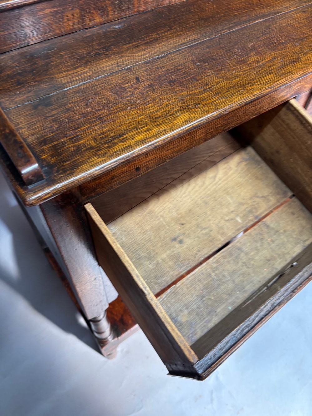 George III Oak Dresser View V