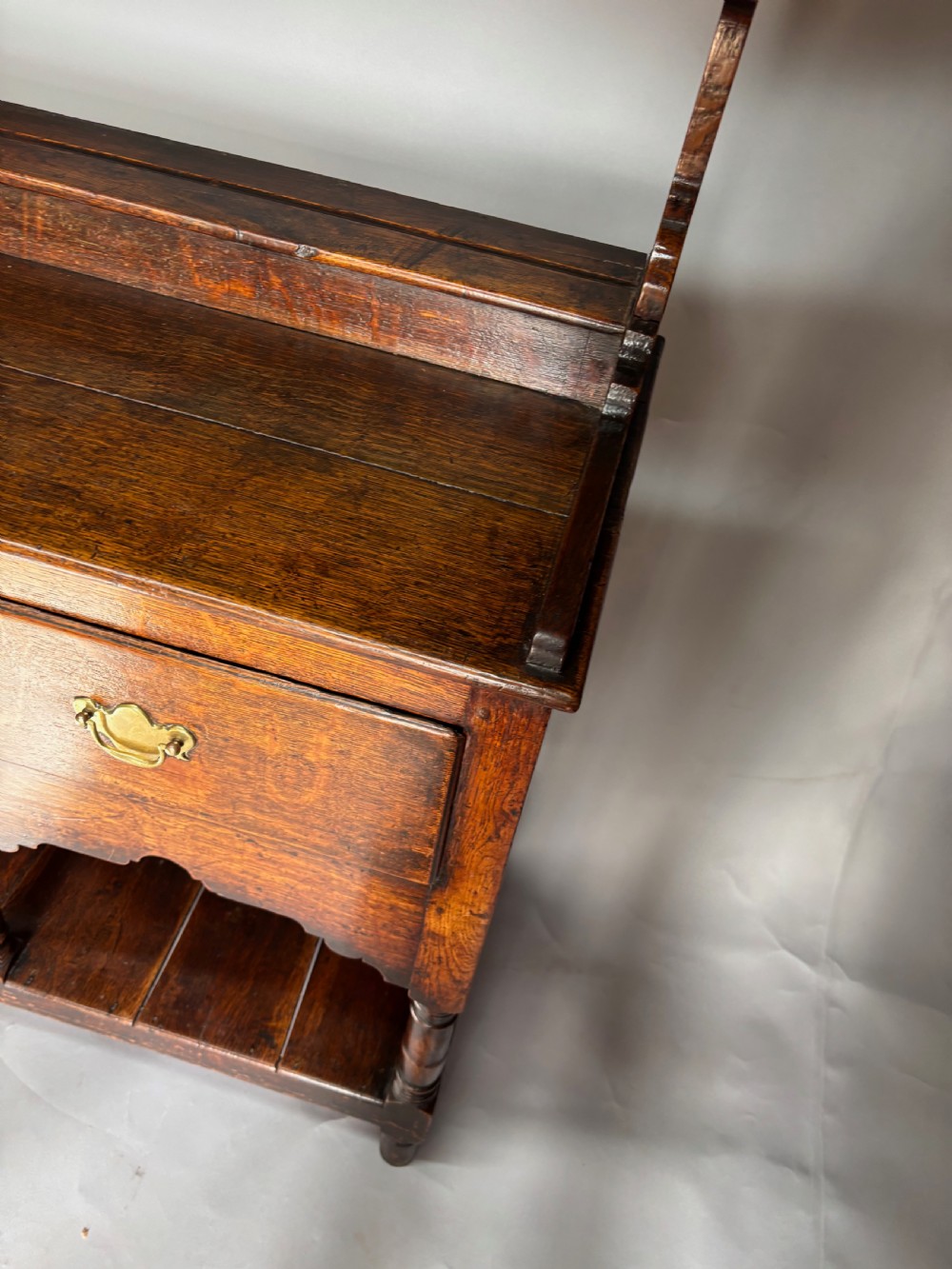 George III Oak Dresser View XI