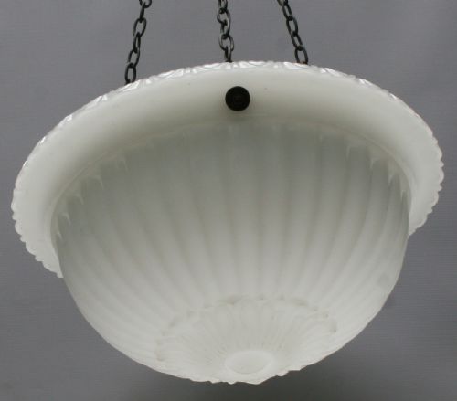 A PAIR 0F OPALINE DISH LIGHTS - ADDITIONAL PHOTO 6