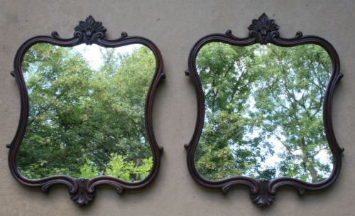 A PAIR OF MID VICTORIAN ROSEWOOD FRAMED WALL MIRRORS - ADDITIONAL PHOTO 3