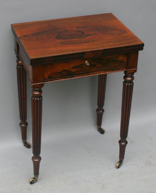 A REGENCY ROSEWOOD GAMESWORK TABLE IN THE MANNER OF GILLOWS - ADDITIONAL PHOTO 6
