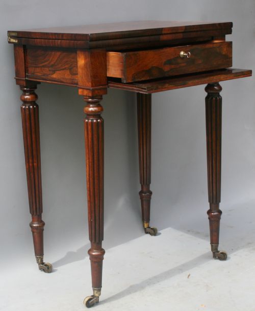 A REGENCY ROSEWOOD GAMESWORK TABLE IN THE MANNER OF GILLOWS - ADDITIONAL PHOTO 7