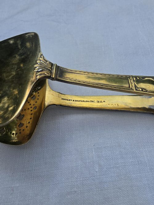 TIFFANY COMPANY SAN LORENZO 1916 PATTERN PASTRY OR SANDWICH SERVER SILVER GILT - ADDITIONAL PHOTO 1