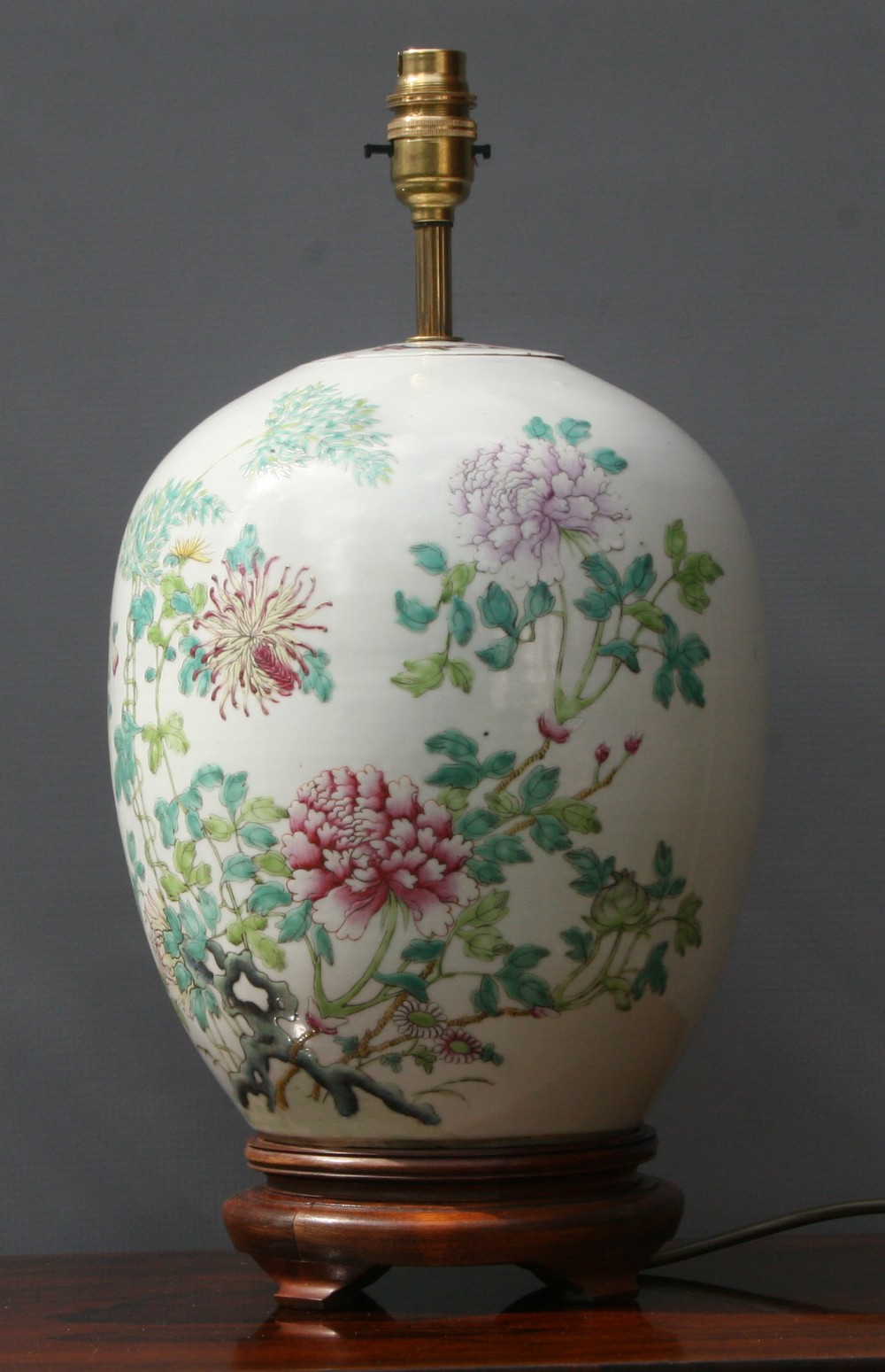 A Chinese Famille Verte Vase Lamp