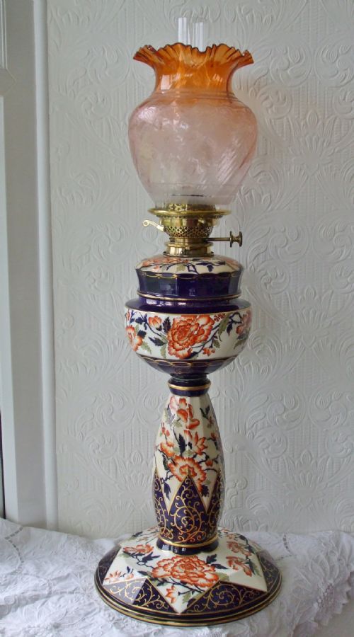 Antique English Victorian Oil Lamp