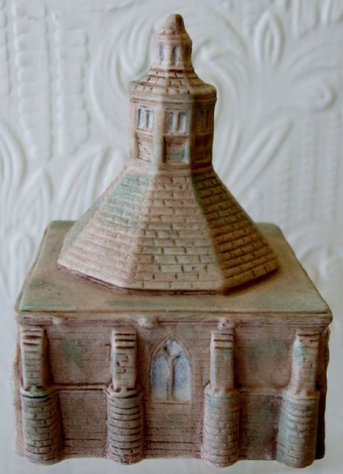 fig 1. W.H. Goss ~Glastonbury Abbey - The Abbot's Kitchen ~ A.C.C. No. 420