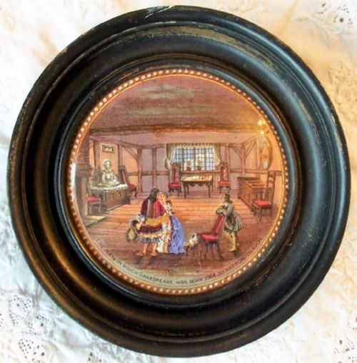 Antique English Victorian Pratt-ware Pot-lid ~ "Shakespeare's Birthplace" { Interior } ~ Ball No. 227