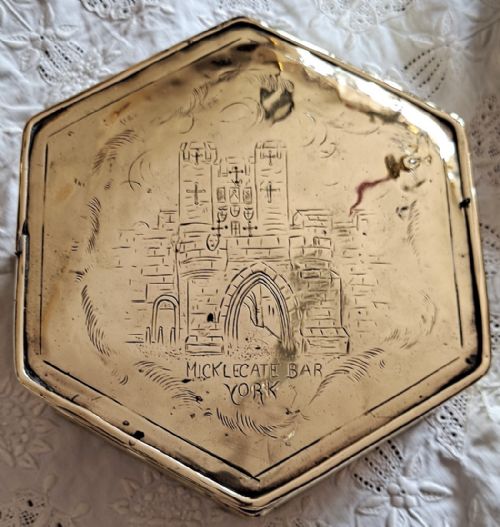 Antique English Georgian Brass Tobacco / Snuff Box