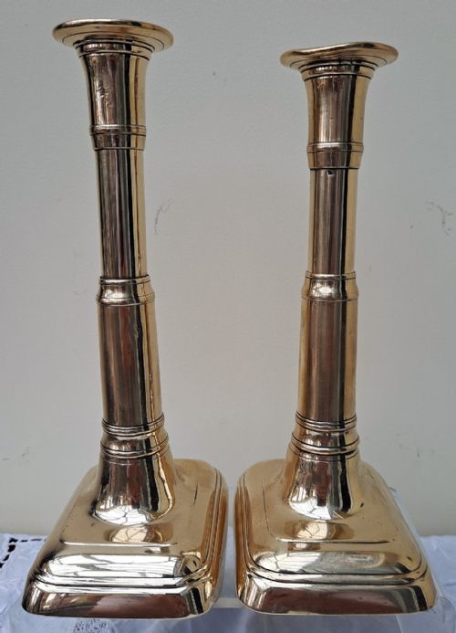 PAIR OF ANTIQUE ENGLISH GEORGIAN TELESCOPIC BRASS CANDLESTICKS - ADDITIONAL PHOTO 4