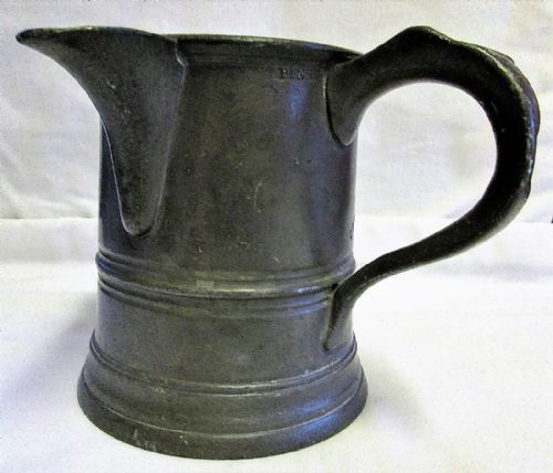 Antique English Victorian Pewter Pint Jug ~ Elephant & Castle ~ Tunbridge Wells