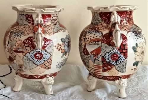 PAIR OF ANTIQUE JAPANESE MEIJI PERIOD SATSUMA VASES - ADDITIONAL PHOTO 1