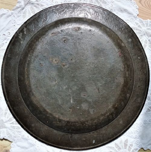ANTIQUE ENGLISH GEORGIAN PEWTER DISH CHARGER - ADDITIONAL PHOTO 1