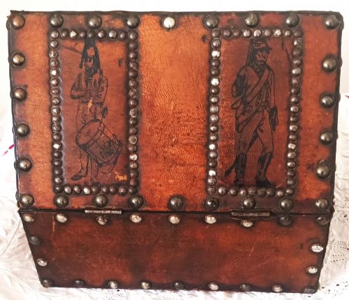 ANTIQUE GEORGIAN LEATHERBOUND CASKET CHASSE - ADDITIONAL PHOTO 4