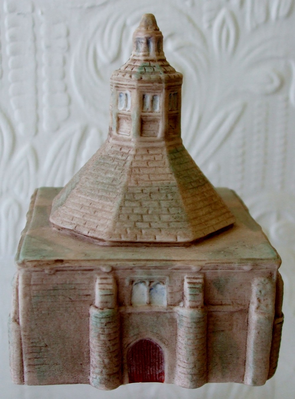 W.H. Goss ~Glastonbury Abbey - The Abbot's Kitchen ~ A.C.C. No. 420