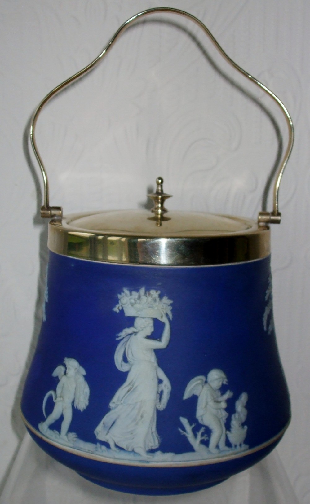 Antique English Victorian Wedgwood Jasperware Biscuit Barrel