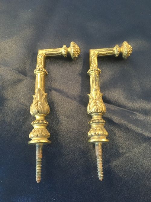 Late 19thc Pair of French Ormolu Curtain Ties C1880