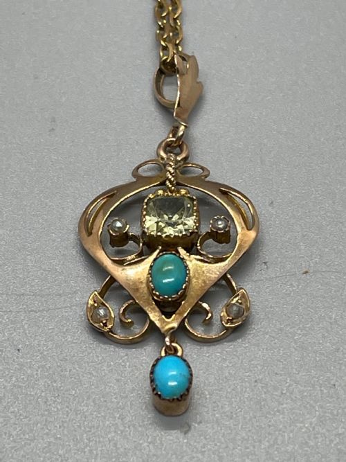 Art Nouveau 9ct Gold Pendant C1880