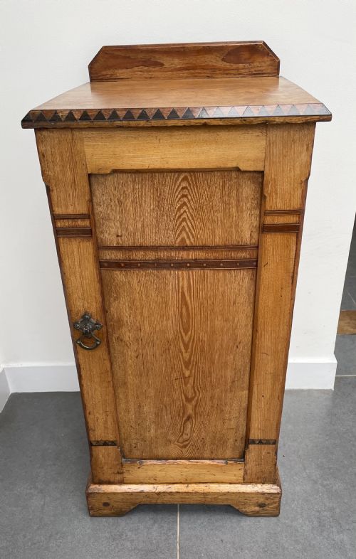 Victorian Aesthetic Oak Pot Cupboard C1870