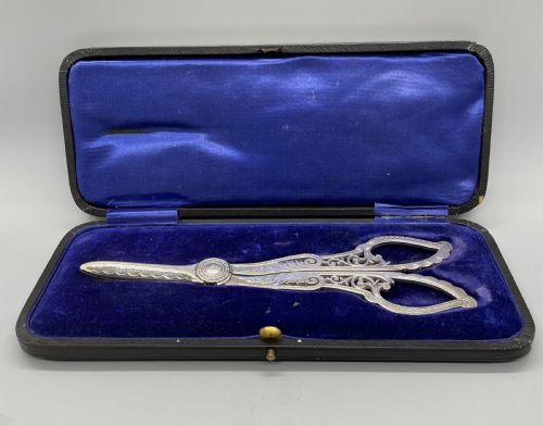 Edwardian Pair Silver Grape Scissors Sheffield 1907