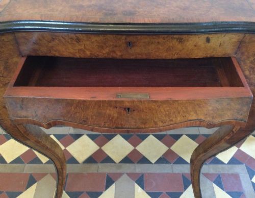 LATE 19THC BURR WALNUT WORK TABLE SIDE TABLE C1880 - ADDITIONAL PHOTO 5