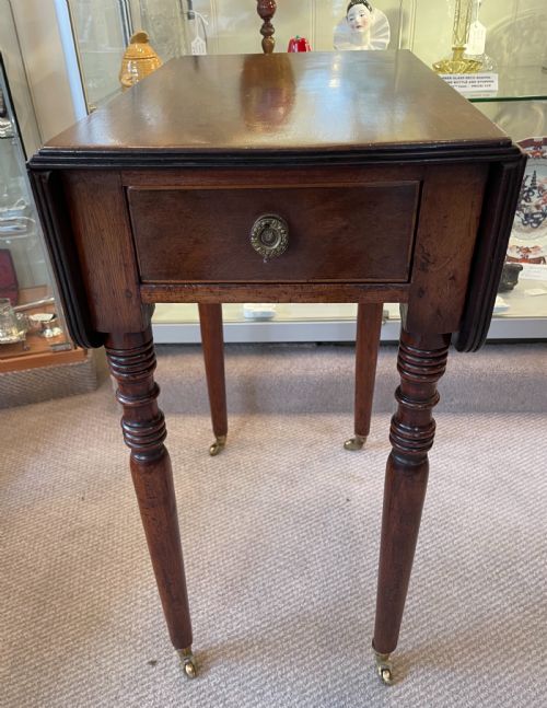 Georgian Mahogany Drop Leaf Table C1800