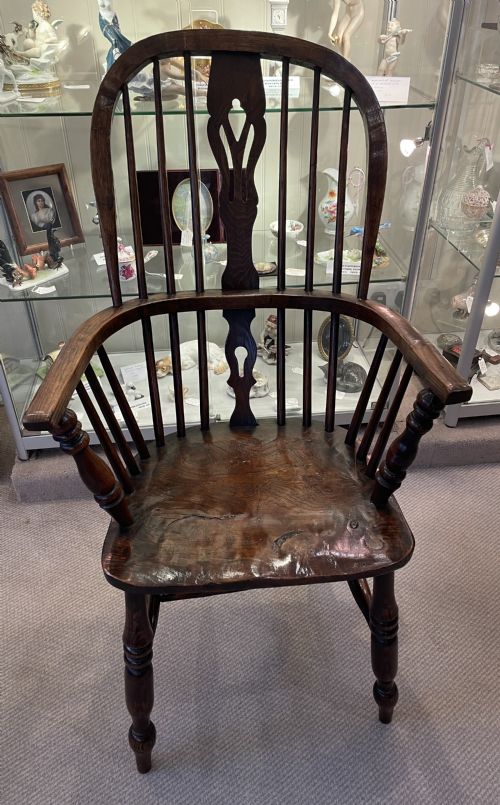 Mid 19thc Ash and Elm Windsor Chair C1860