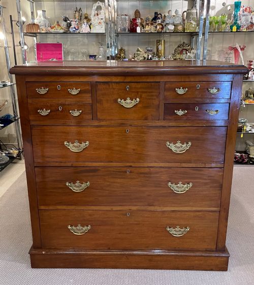 Mid Victorian Mahogany Chest of Drawers C1870