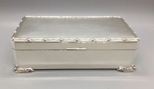 Fine Quality Elizabeth II Silver Cigarette Box Birmingham 1962
