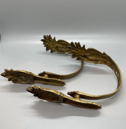 QUALITY LATE 19THC PAIR FRENCH ORMOLU CURTAIN TIE BACKS C1880 - ADDITIONAL PHOTO 2