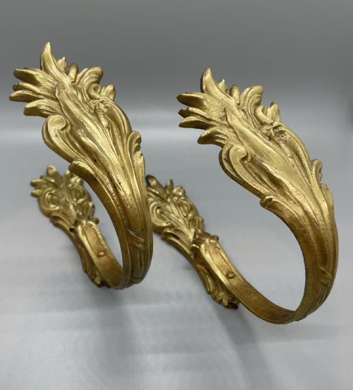 QUALITY LATE 19THC PAIR FRENCH ORMOLU CURTAIN TIE BACKS C1880 - ADDITIONAL PHOTO 6