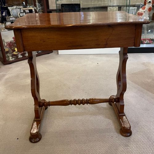 19THC VICTORIAN MAHOGANY OCCASIONAL TABLE C1860 - ADDITIONAL PHOTO 2