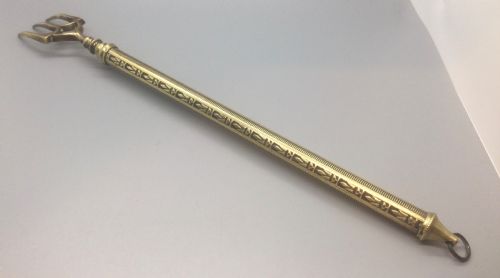 VICTORIAN BRASS EXTENDABLE TOASTING FORK C1880 - ADDITIONAL PHOTO 3