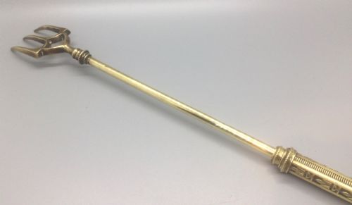 VICTORIAN BRASS EXTENDABLE TOASTING FORK C1880 - ADDITIONAL PHOTO 5