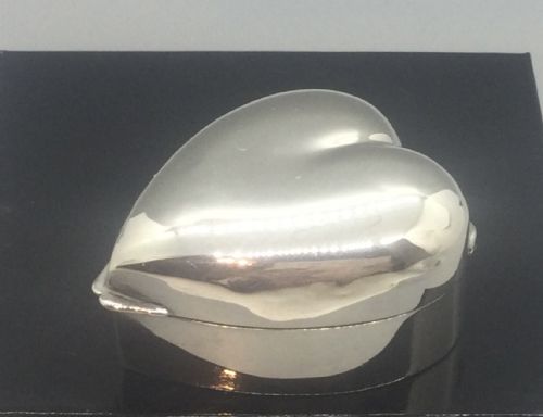 EDWARDIAN SILVER HEART PILL RING BOX BIRMINGHAM 1901 - ADDITIONAL PHOTO 2
