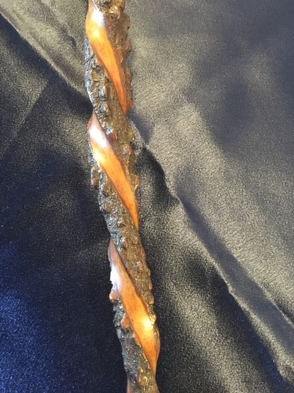 Mid 19thC Irish blackthorn walking stick, spiral carved View VII