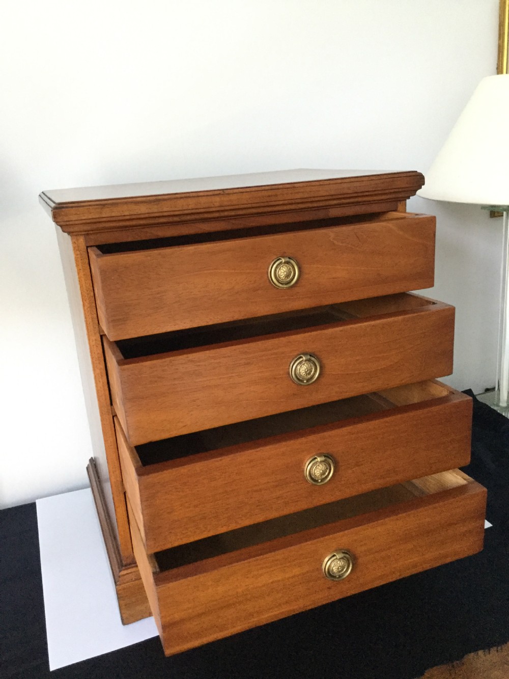 Antique mahogany 4 drawer collector’s chest c1900 View VI