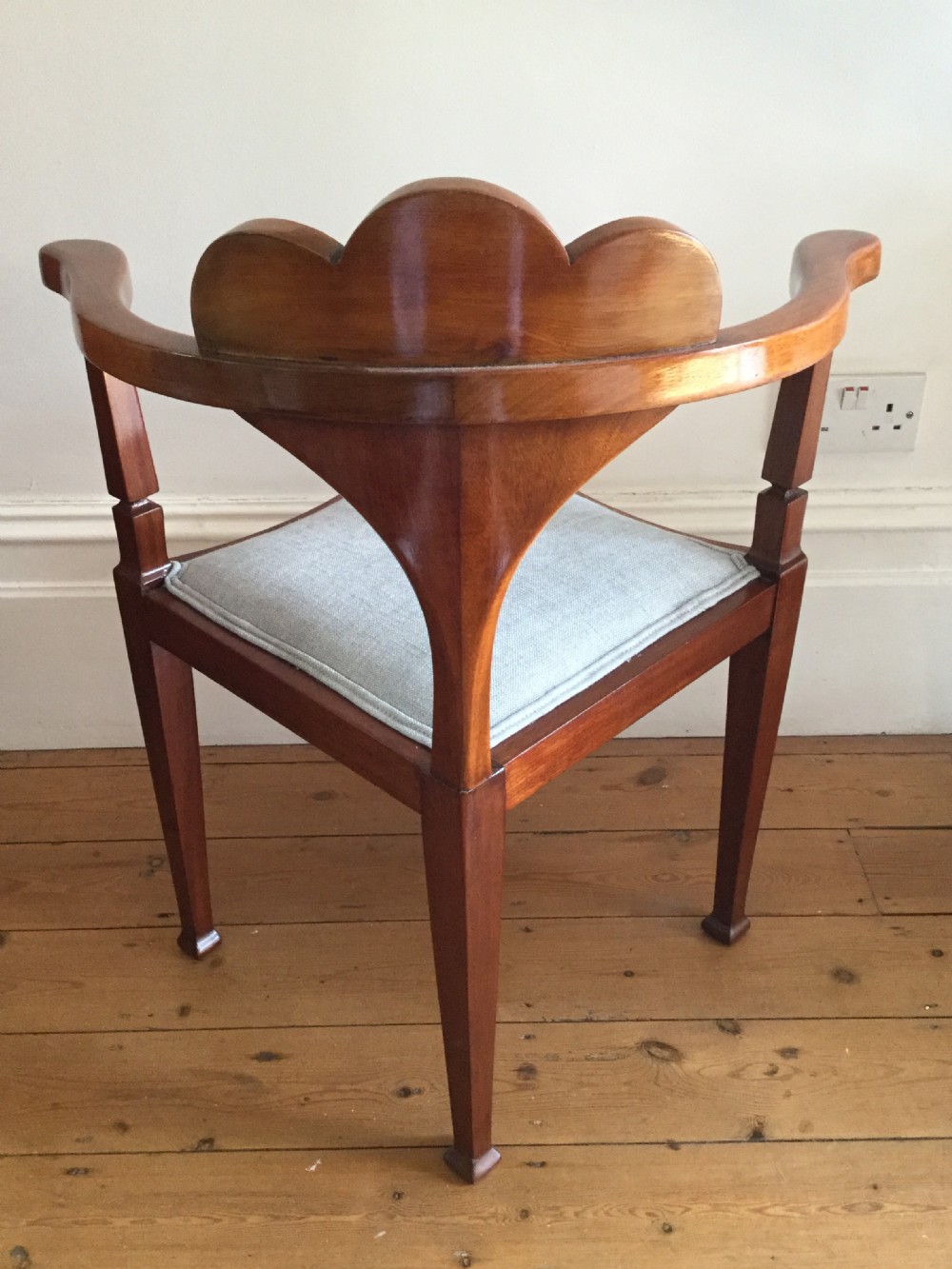 Edwardian mahogany tub chair c1900 View IV