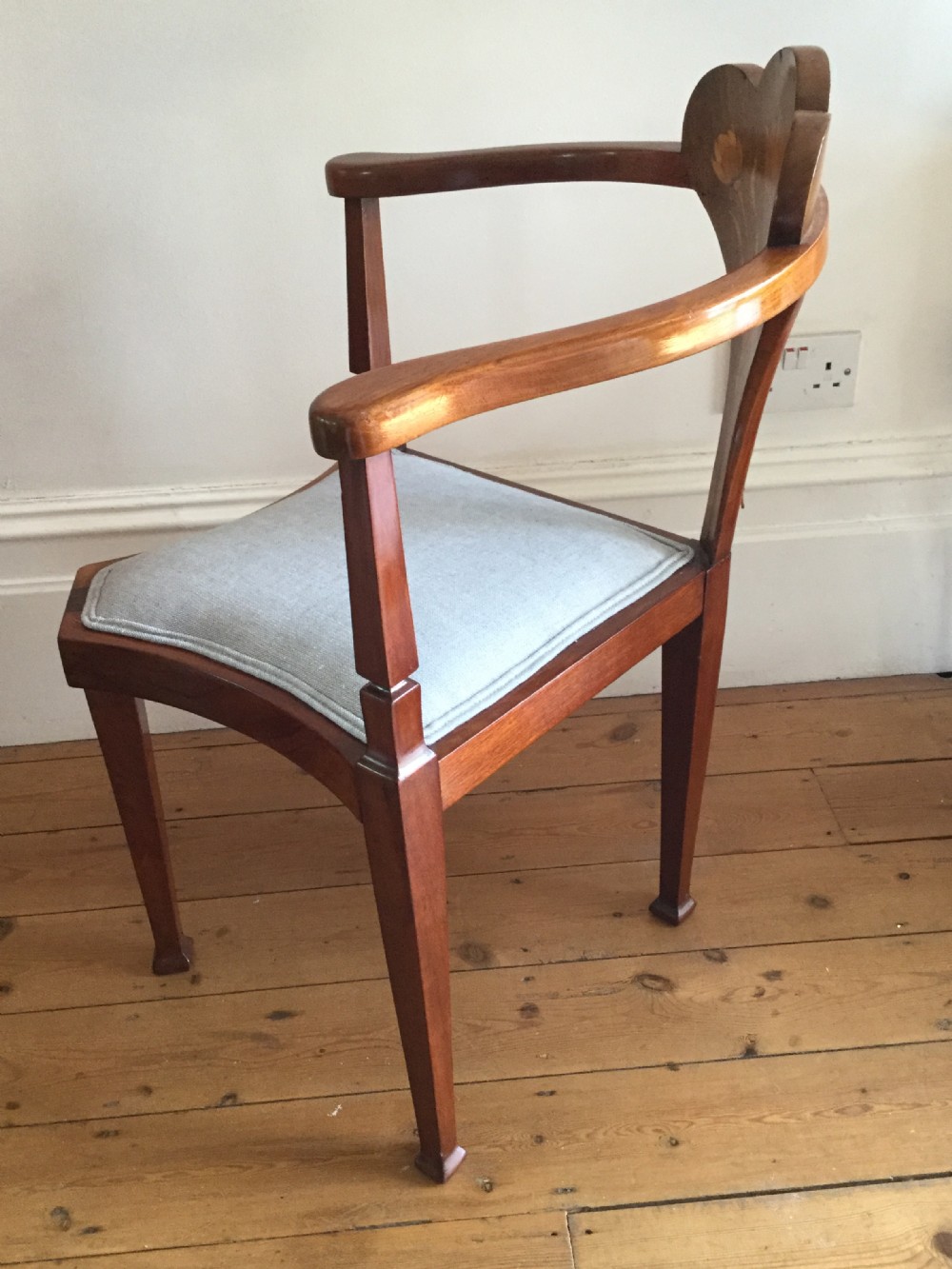 Edwardian mahogany tub chair c1900 View V