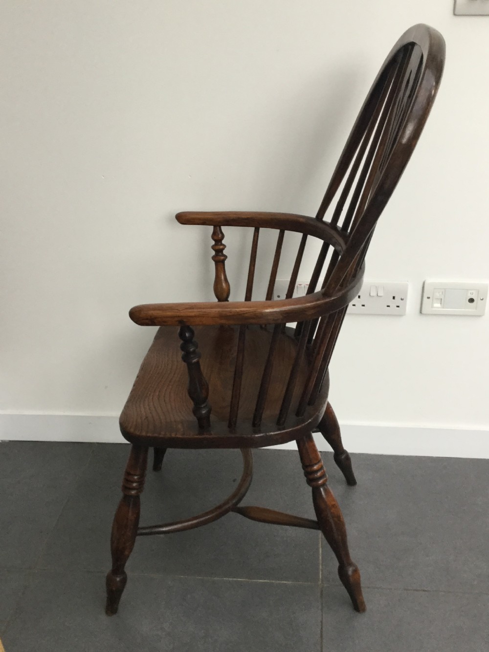 Antique elm & oak Windsor chair c1900 View III