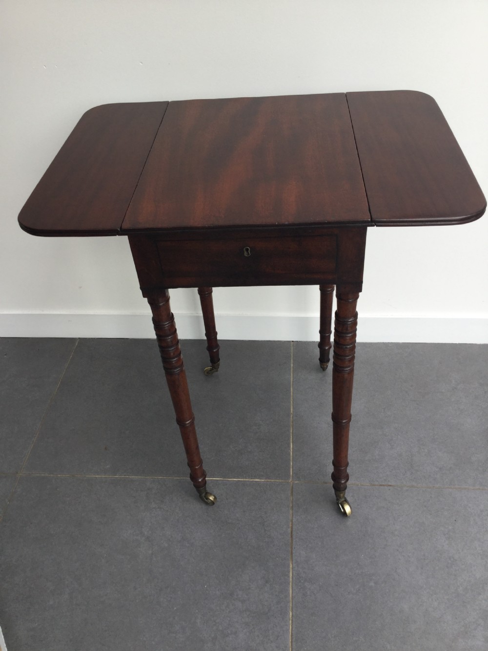 Georgian mahogany drop flap work table c1800 View VII