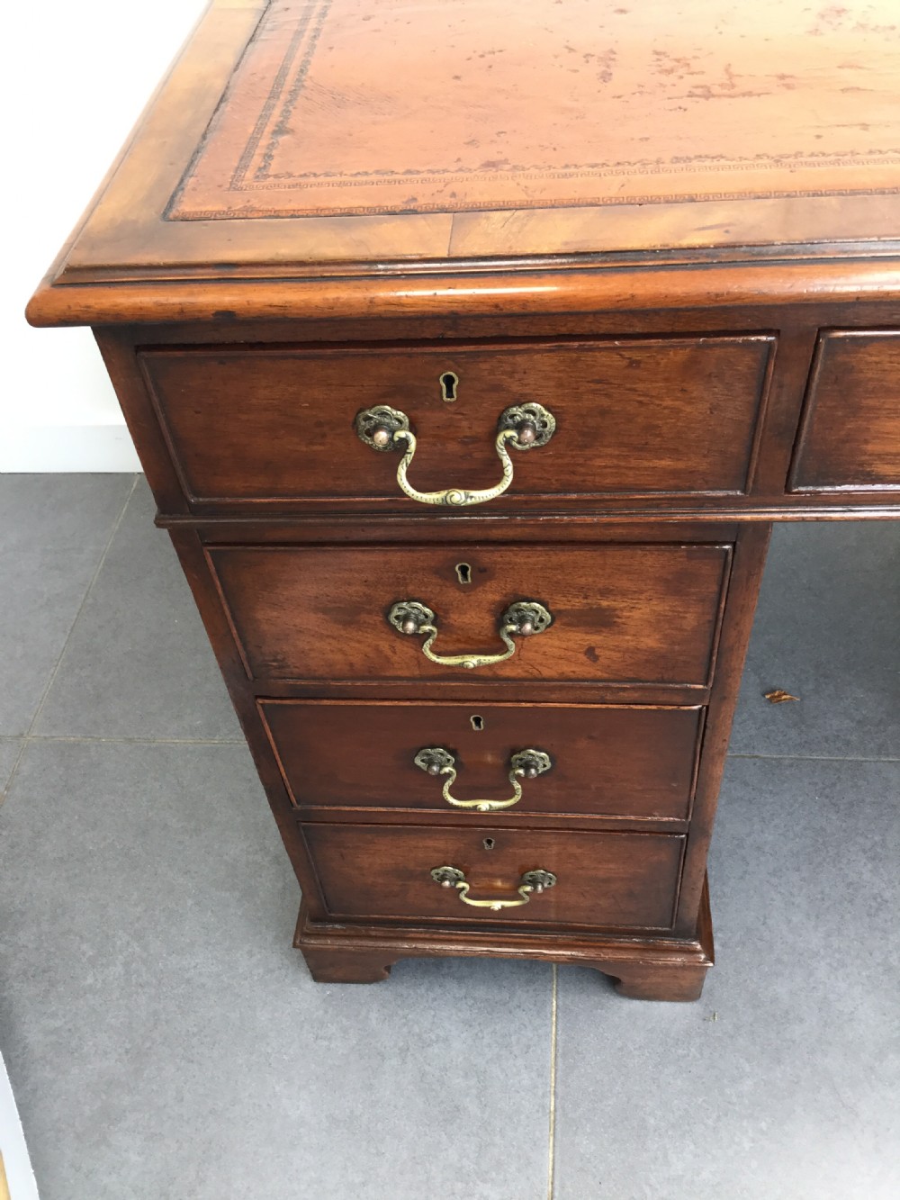 Victorian mahogany pedestal desk c1860 View II