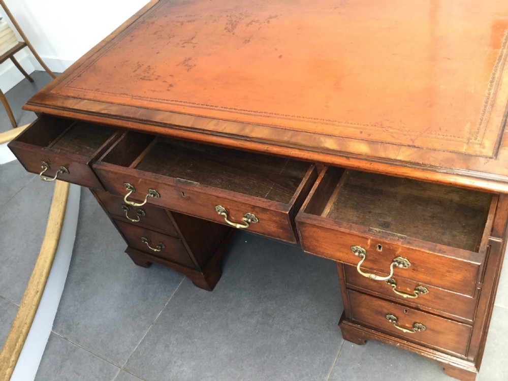 Victorian mahogany pedestal desk c1860 View IV