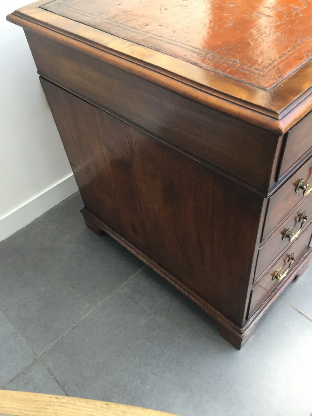 Victorian mahogany pedestal desk c1860 View VIII