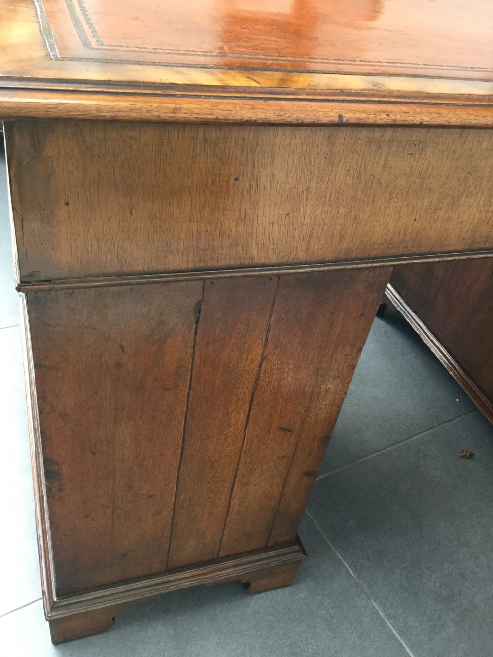Victorian mahogany pedestal desk c1860 View X
