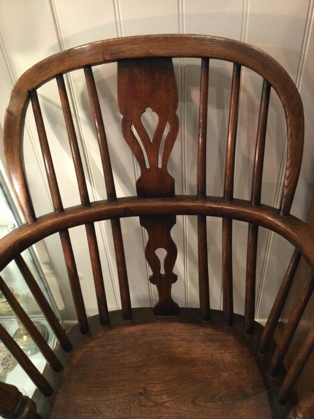 Late 19thC oak and elm Windsor chair c1890 View V